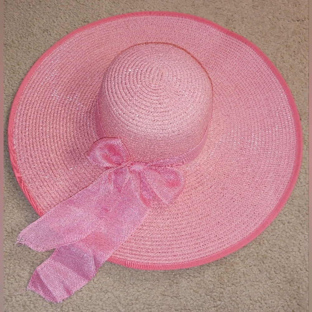 Cute, New, Unused, Unworn Pink Wide-Brim Sun Hat with Bow - Women